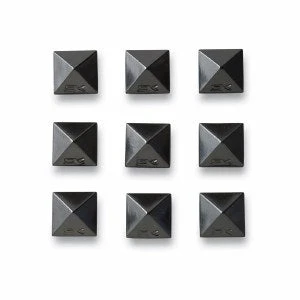 Dakine Pyramid Studs 3 Dakine Pyramid Studs