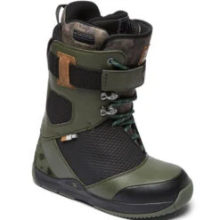 DC Tucknee Snowboard Boot